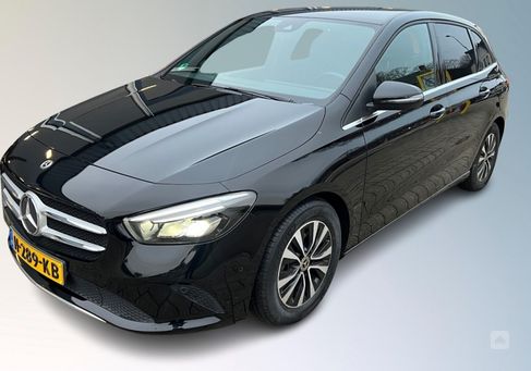 Mercedes-Benz B 200, 2020