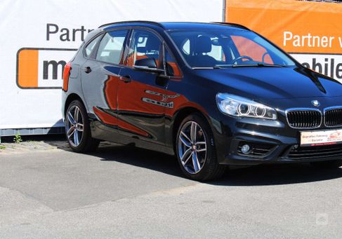 BMW 220, 2017