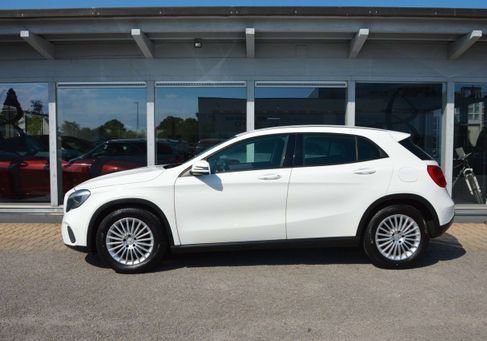 Mercedes-Benz GLA 180, 2018