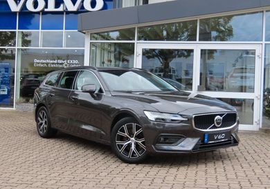 Volvo V60, 2022