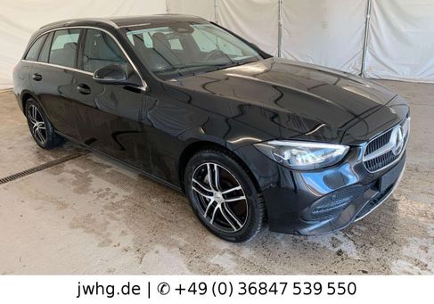 Mercedes-Benz C 300, 2022