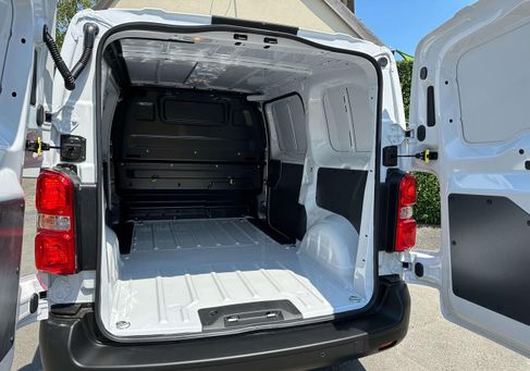 Opel Vivaro, 2023 3