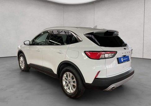 Ford Kuga, 2021