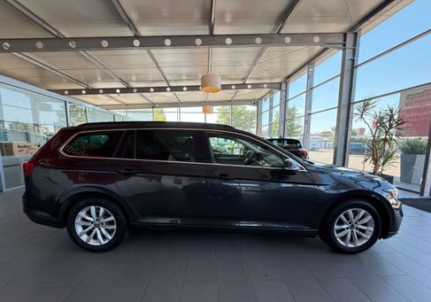 Volkswagen Passat Variant, 2024 3