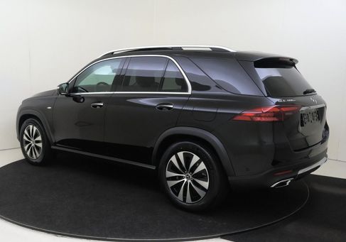 Mercedes-Benz GLE 400, 2025