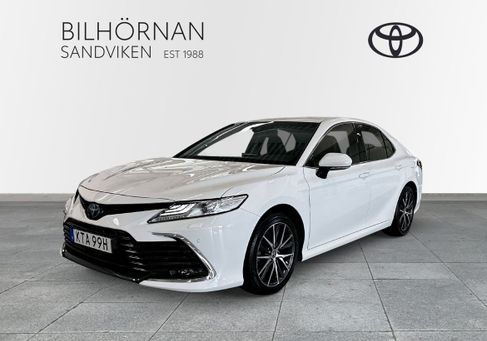 Toyota Camry, 2022