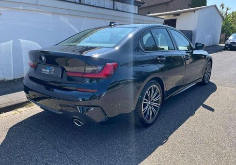BMW 320, 2021