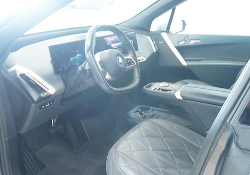 BMW iX, 2022