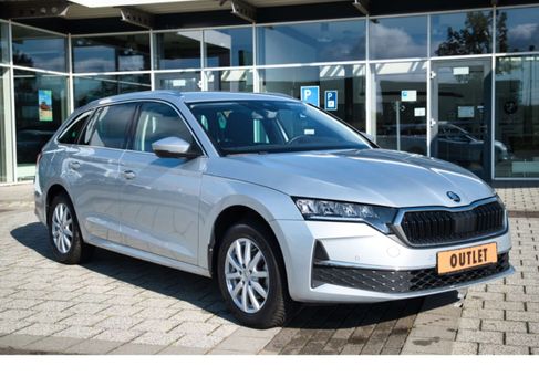 Skoda Octavia, 2024 3