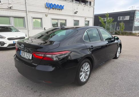 Toyota Camry, 2024