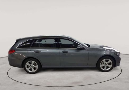 Mercedes-Benz C 300, 2023 3