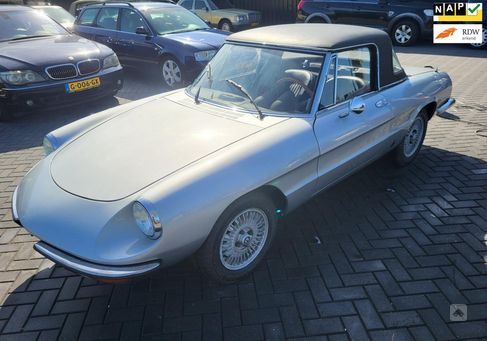 Alfa Romeo Spider, 1977