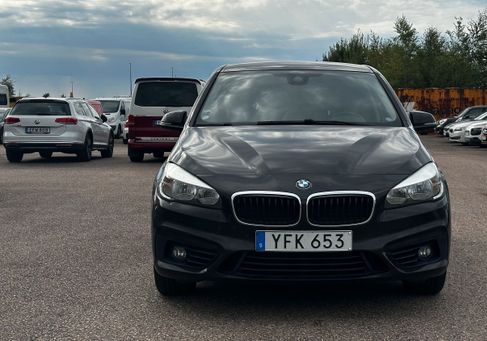 BMW 218 Active Tourer, 2017
