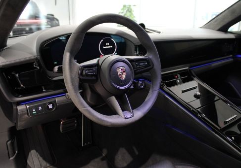Porsche Panamera, 2025