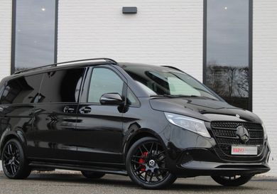 Mercedes-Benz V 300, 2024