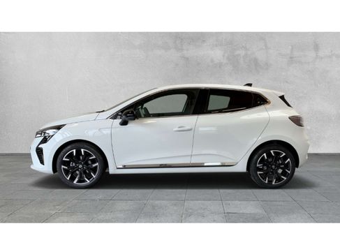 Renault Clio, 2024