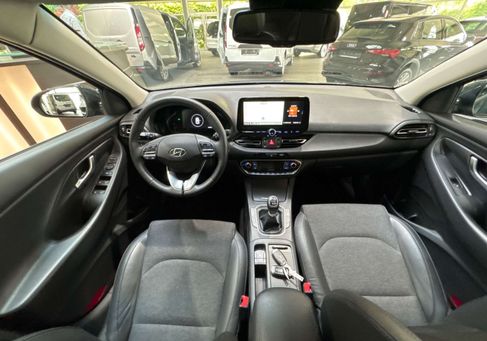 Hyundai i30, 2023