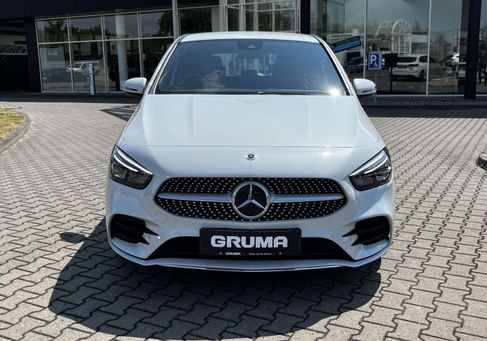 Mercedes-Benz B 250, 2022