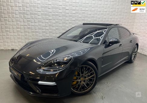 Porsche Panamera, 2017