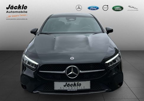 Mercedes-Benz A 200, 2023