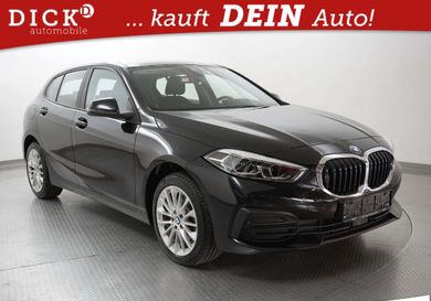 BMW 120, 2023