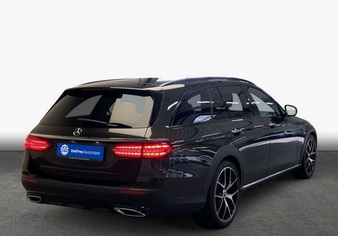 Mercedes-Benz E 400, 2021