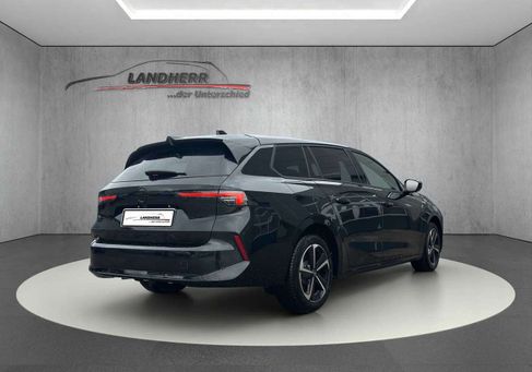 Opel Astra, 2025