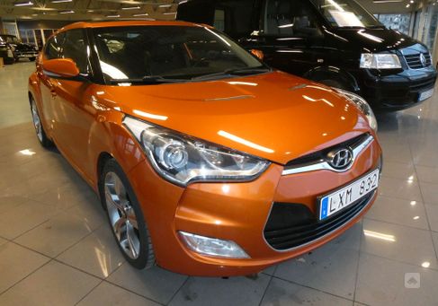 Hyundai Veloster, 2012