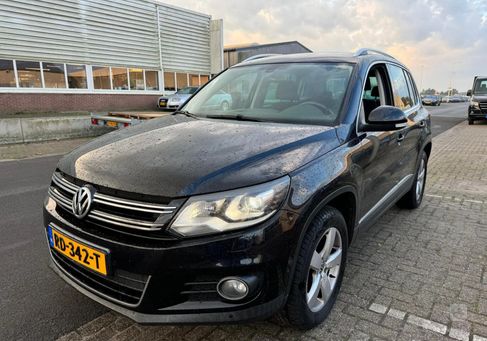 Volkswagen Tiguan, 2011