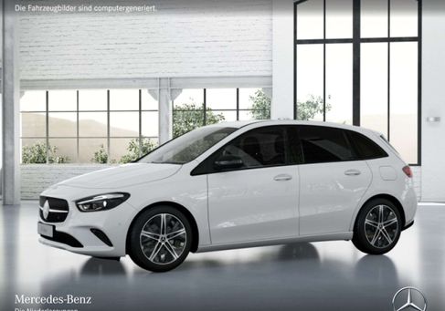 Mercedes-Benz B 200, 2025