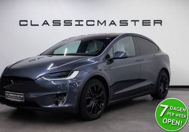 Tesla Model X, 2016