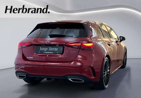 Mercedes-Benz A 180, 2024