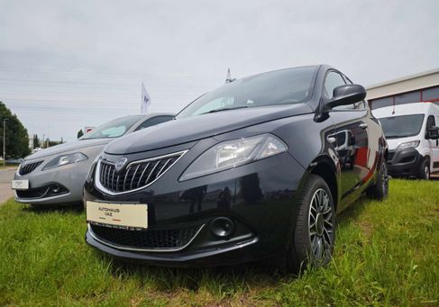 Lancia Ypsilon, 2024