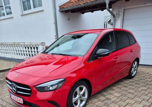 Mercedes-Benz B 200, 2019