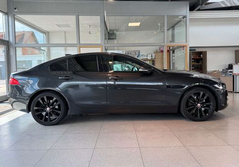 Jaguar XE, 2018
