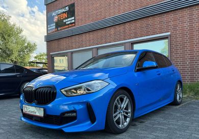 BMW 118, 2022