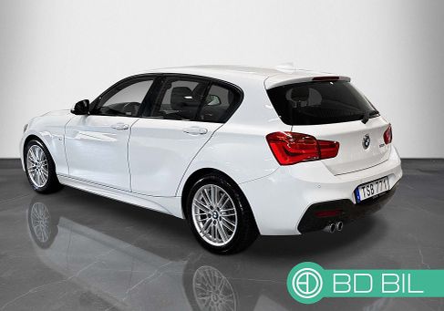 BMW 120, 2019