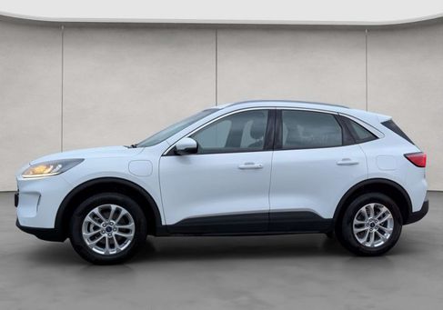 Ford Kuga, 2022