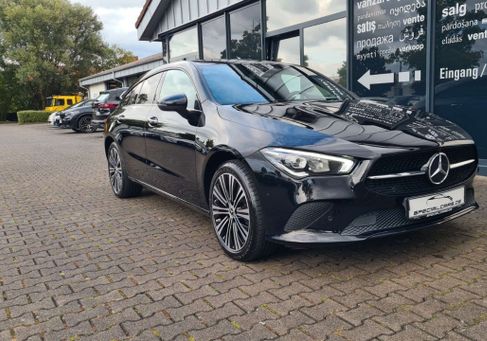 Mercedes-Benz CLA 250, 2021