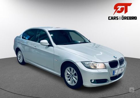 BMW 320, 2011