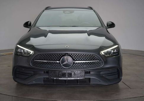 Mercedes-Benz C 300, 2022