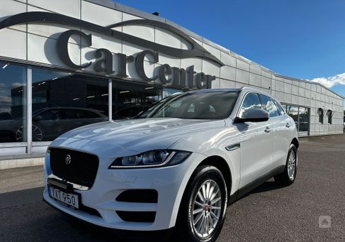 Jaguar F-Pace, 2018