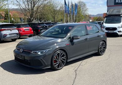 Volkswagen Golf, 2023