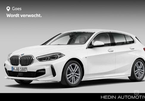 BMW 118, 2019