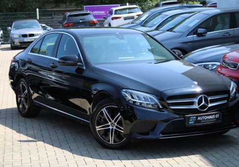 Mercedes-Benz C 300, 2020