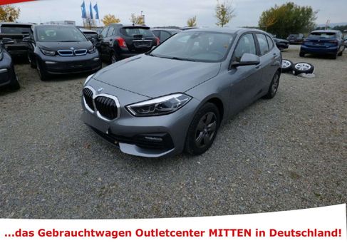 BMW 116, 2022