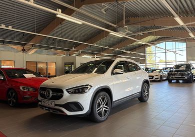 Mercedes-Benz GLA 220, 2021