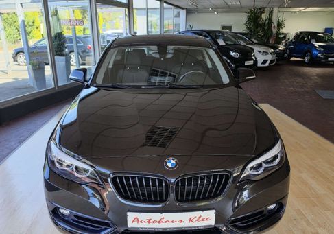BMW 220, 2021 3