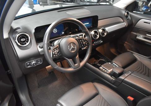 Mercedes-Benz GLB 200, 2021