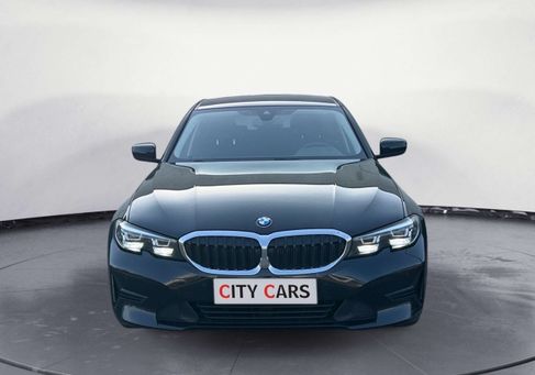 BMW 318, 2020
